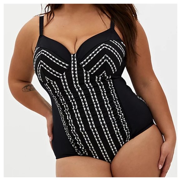 torrid Other - Geo Stripe Underwire One-Piece Swimsuit